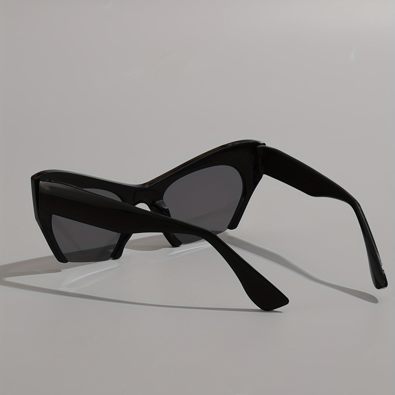 Men's Irregular Cat Eye Sunglasses