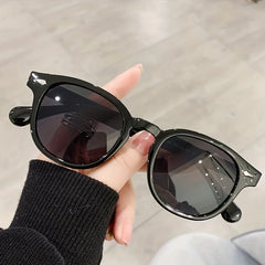 Men's Vintage Rivet Round Frame Sunglasses UV Protection