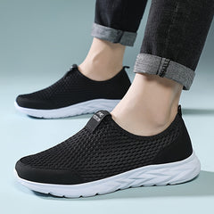 Men's Lightweight Running Shoes Breathable Outdoor Sneakers