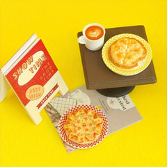 2pcs Mini Simulated Pizza Decorations Resin Mini Pizzas for DIY Kitchen Scene
