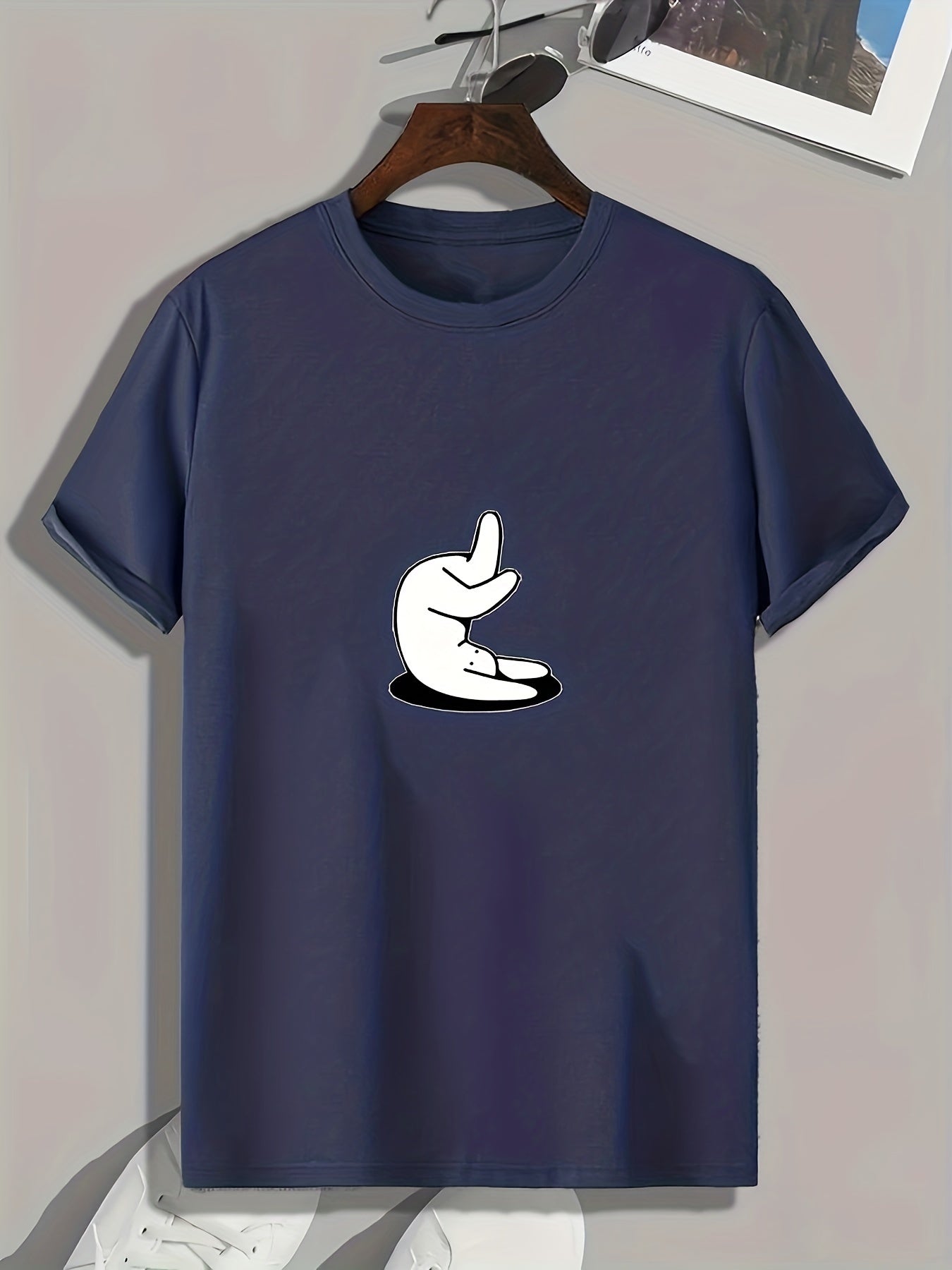 Cartoon Print Men's Comfy T-shirt Graphic Tee Men's Summer Outdoor