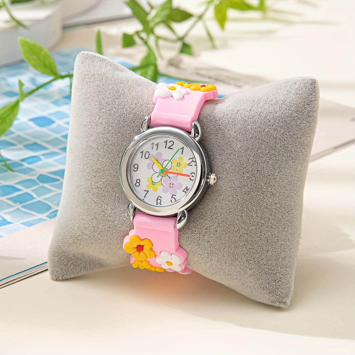 Pink Flower Casual Watch
