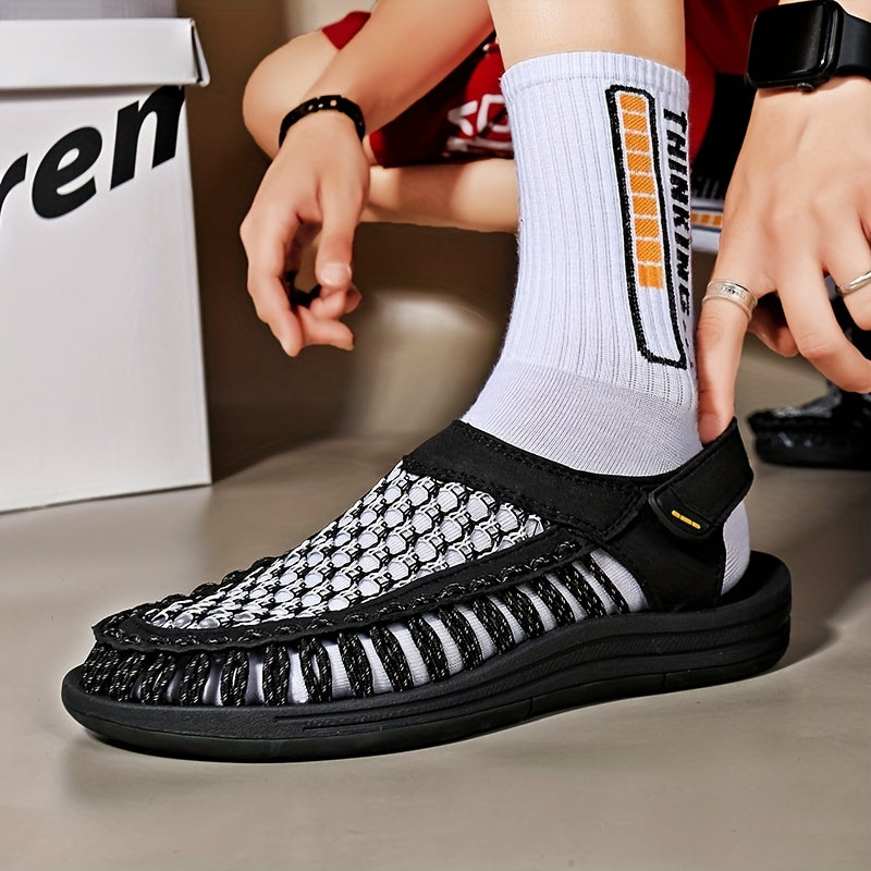 Men's Slip On Sandals Outdoor Lightweight Anti-skid Flat Sandals