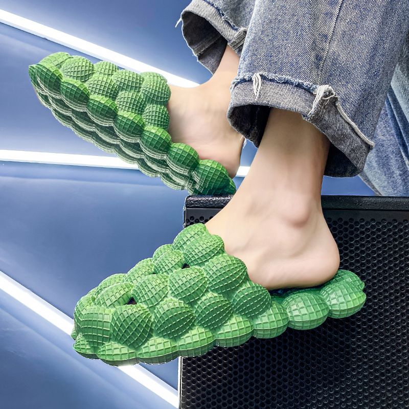Men's Massage Bubble Slides Cushioned Spa Slippers Golf Ball Cloud Shoes