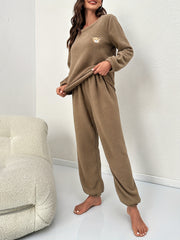 Bear Pattern Pajama Set Long Sleeve Round Neck Top & Pants Women's Sleepwear