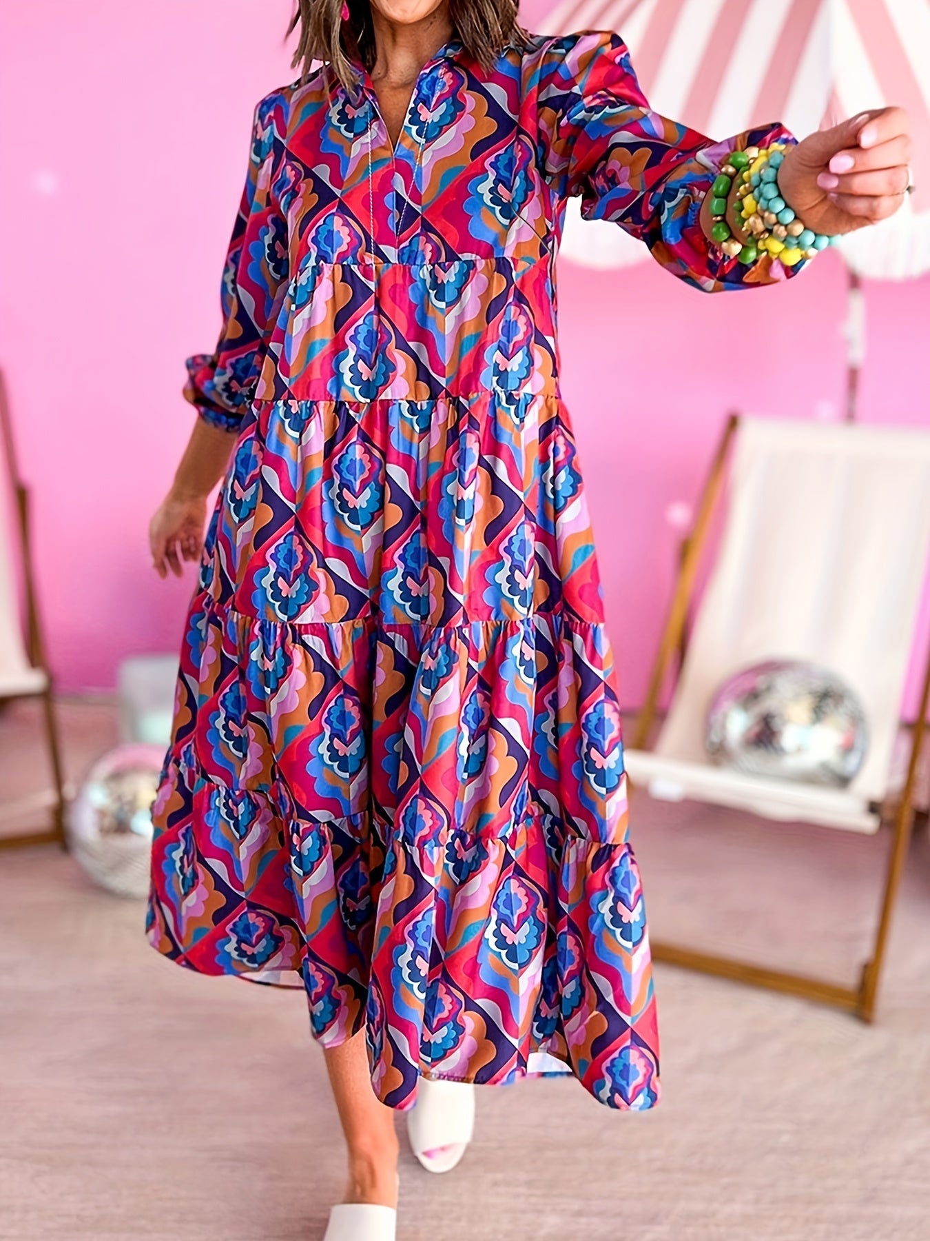 Women's Plus Geometric Print Long Sleeve V Neck Maxi Dress