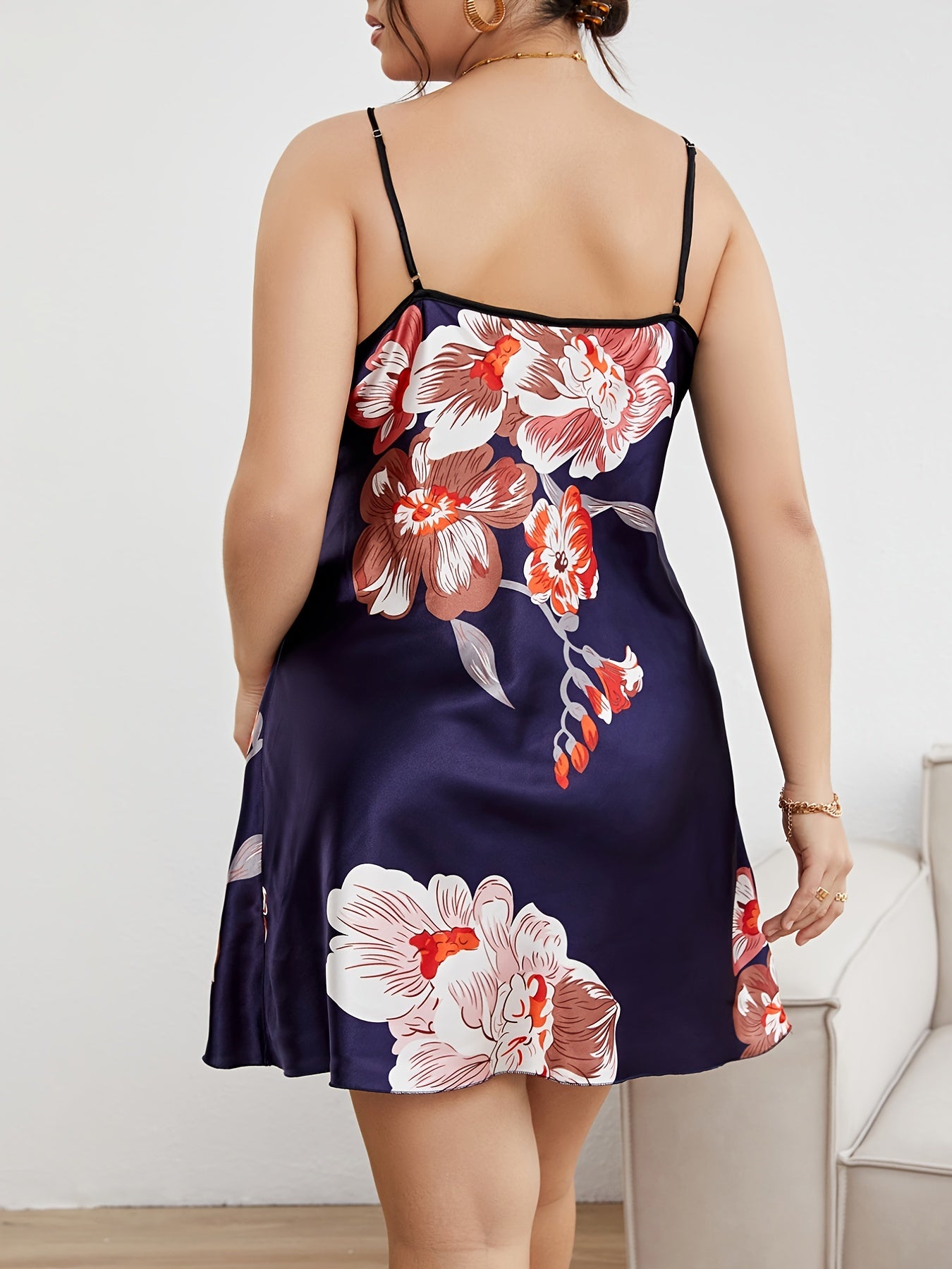 Floral Print Sleeveless Plus Size Nightdress