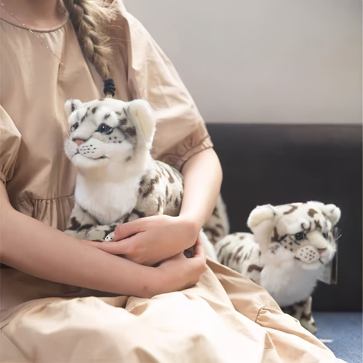 Realistic Snow Leopard Plush Toy 11.8in Faux Wildlife Stuffed Animal Soft Flanne