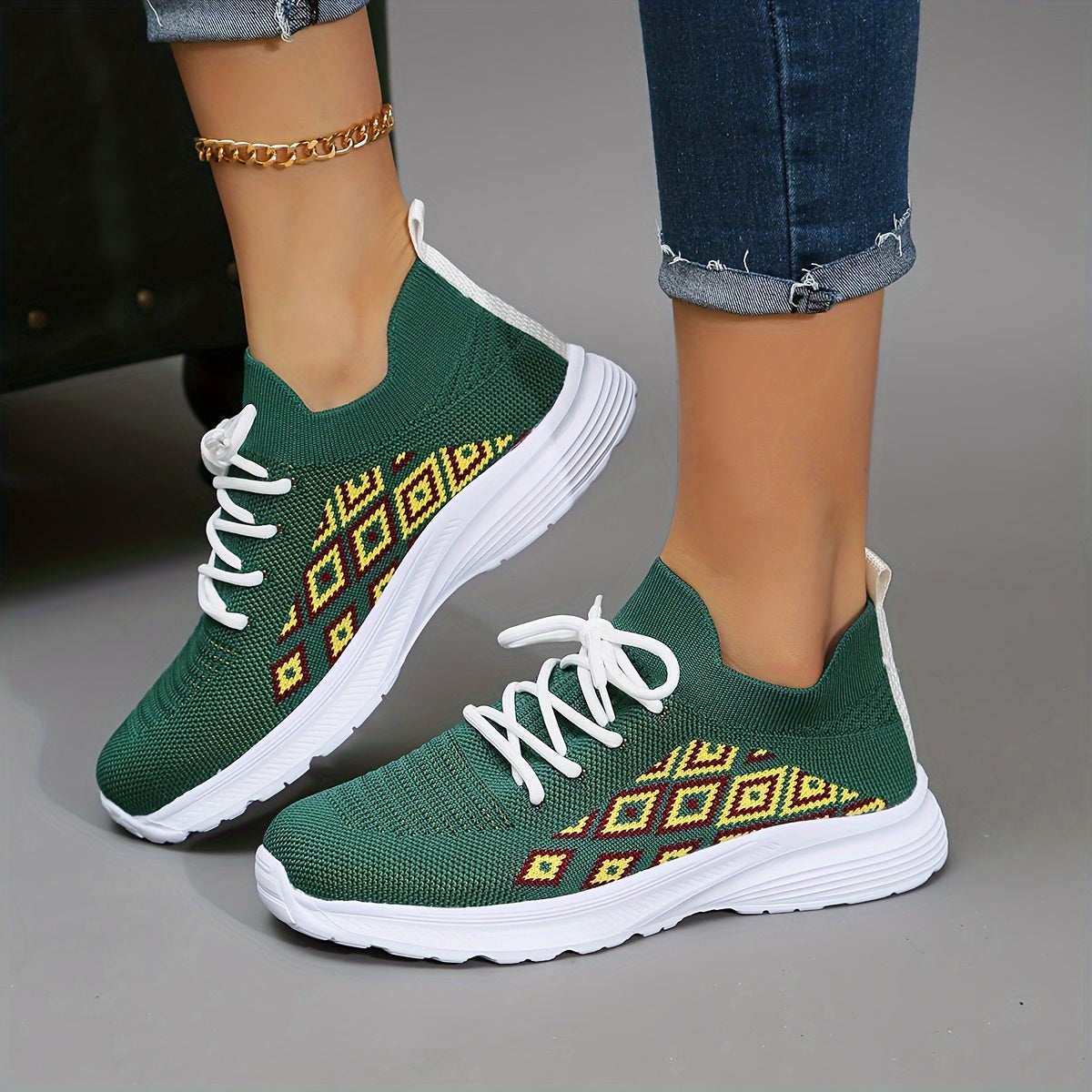 Women's Block Argyle Pattern Lace up Mesh Sneakers