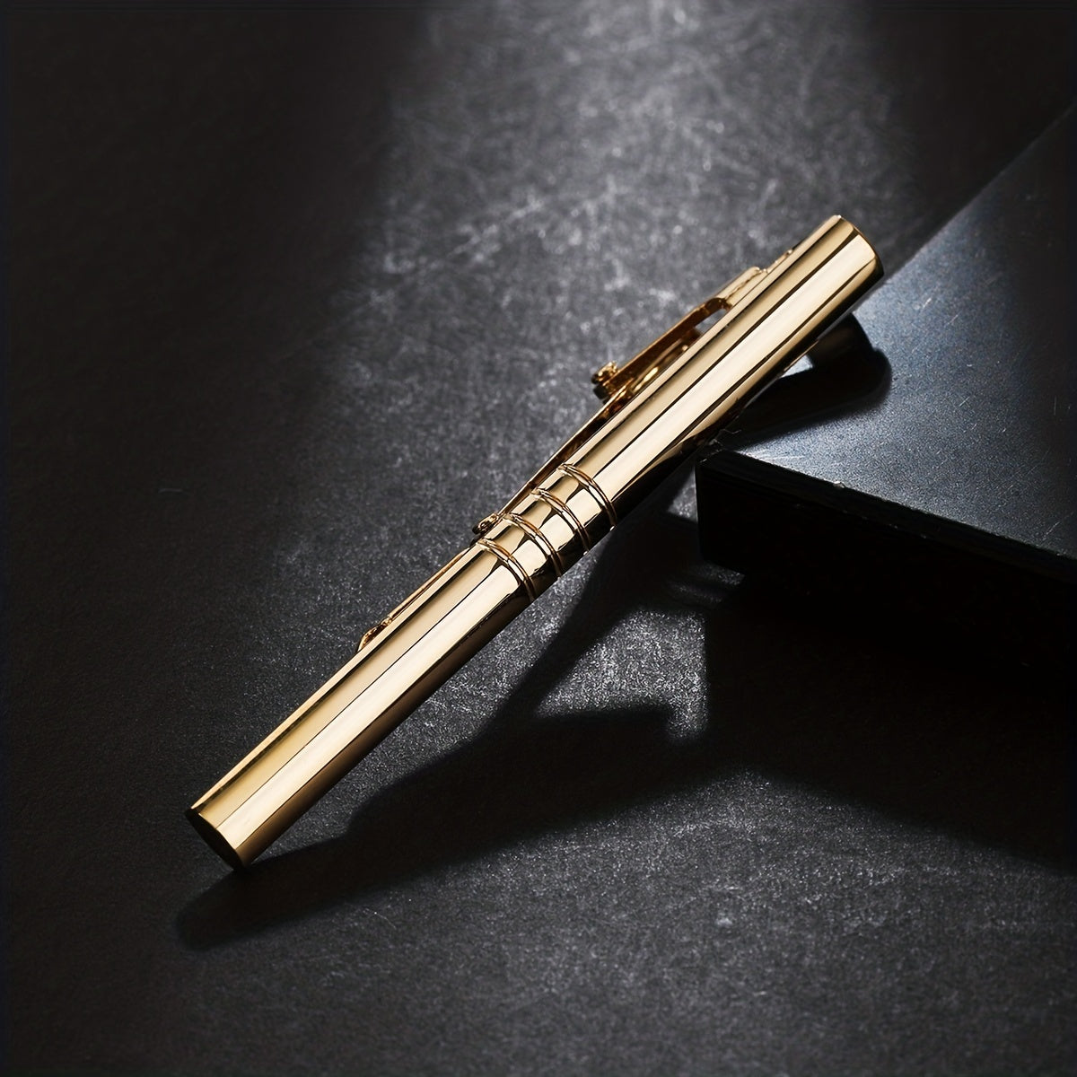 Men's Curved 4 Cut Line Tie Clip Golden