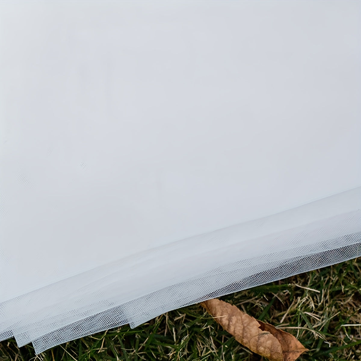 Bridal Wedding Veil Trailing Edge Layers Hook Attachment