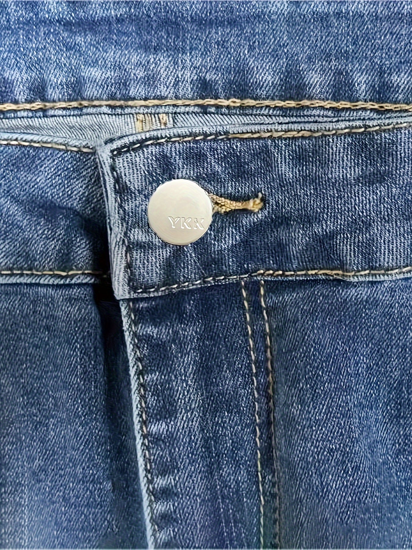 Floral Print Button Fly Flared Leg Stretch Jeans