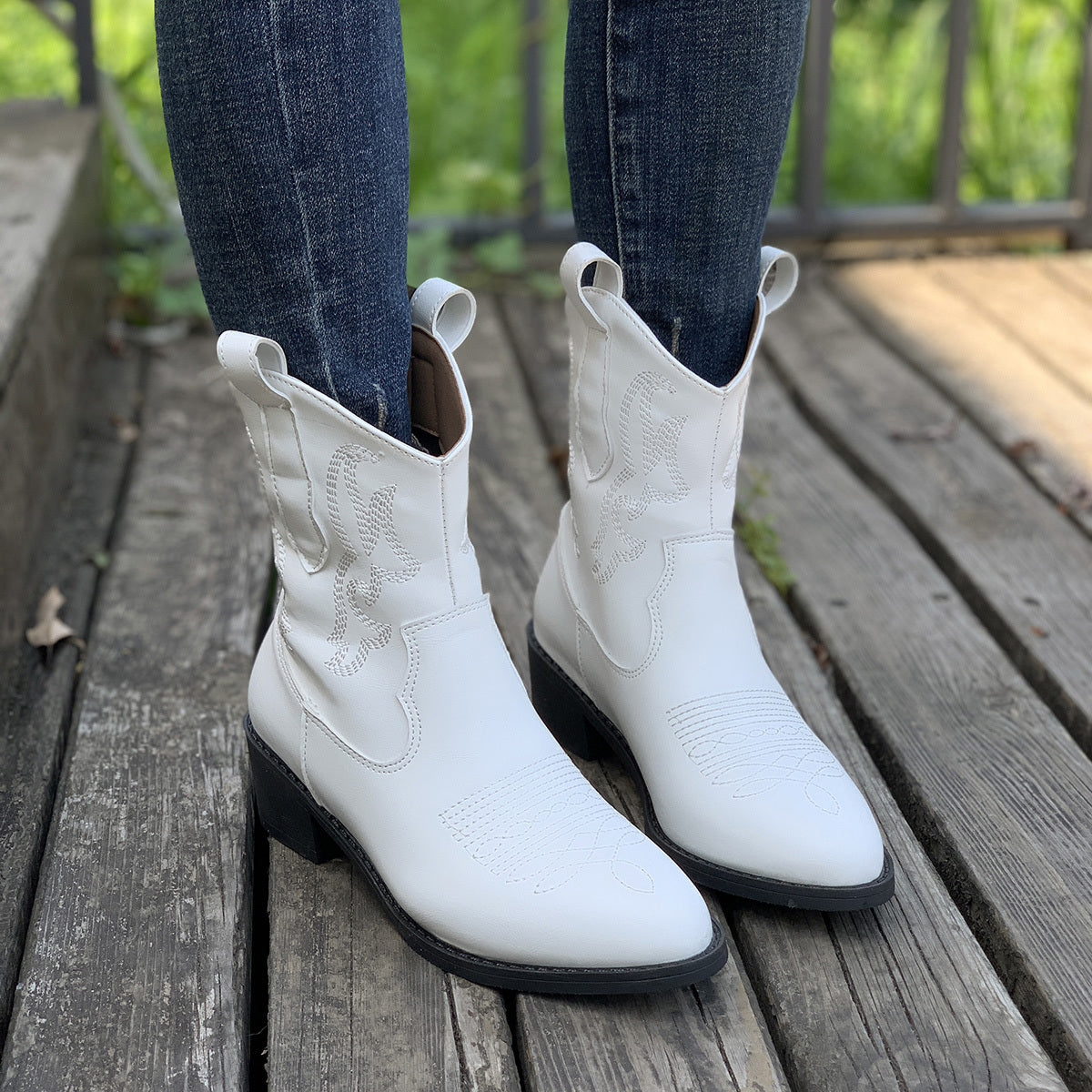 Embroidered Chunky Heeled Ankle Boots Slip On Western Boots