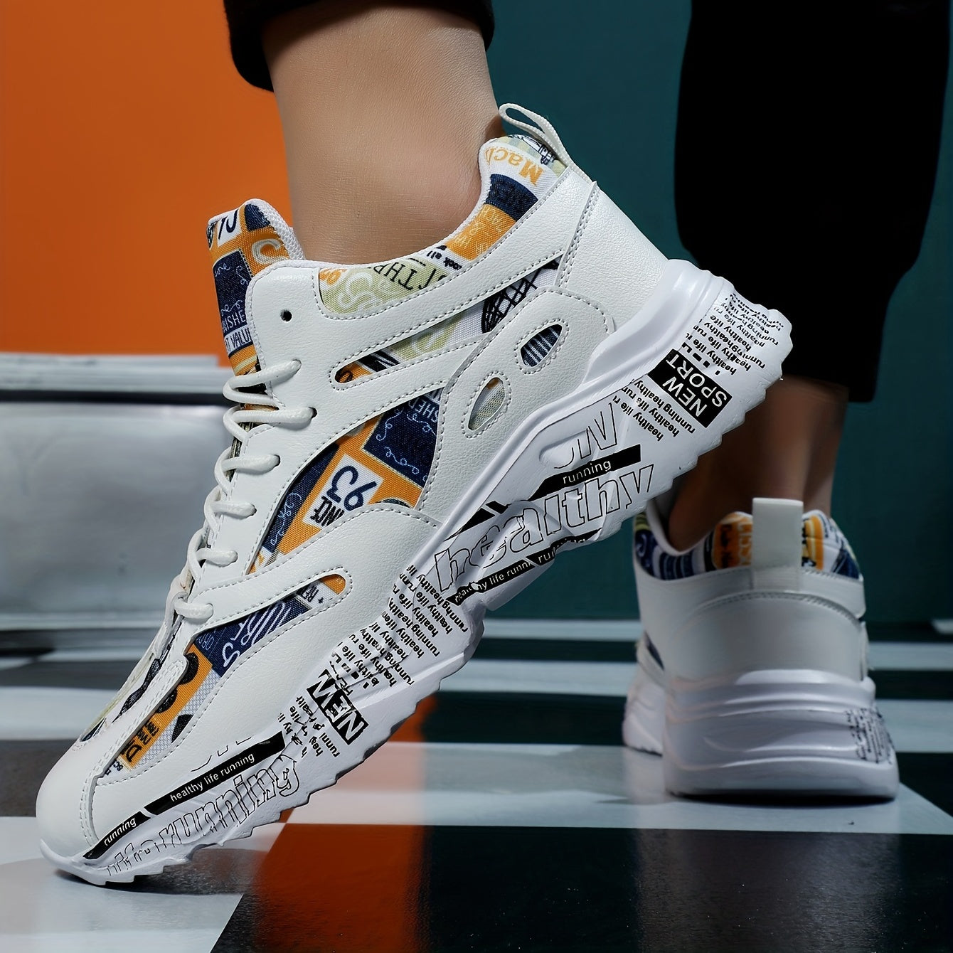 Men's Letter Graphic Chunky Sneakers Lace-Up Comfortable Shoes