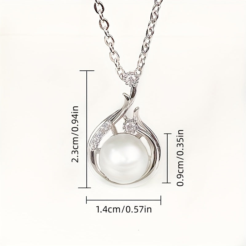 Women Pearl Pendant Necklace Charms Neck Jewelry