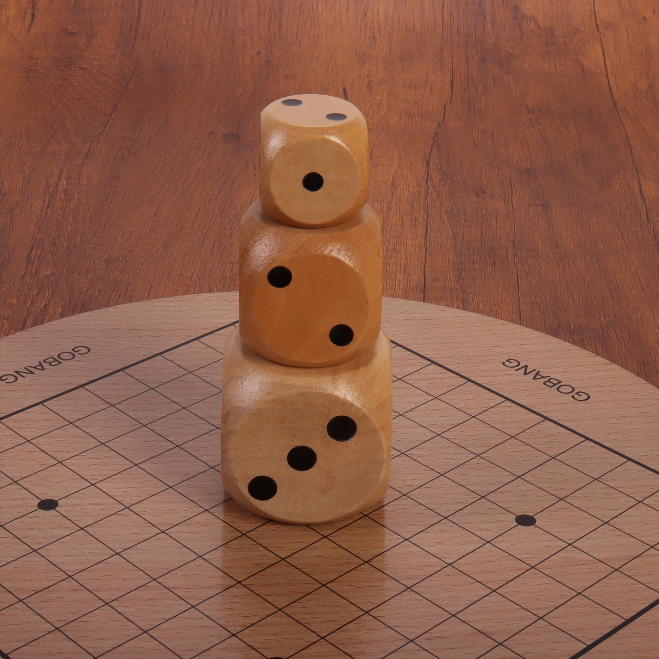 Wooden Round Corner Dice Set with Flannelette Bag for Tabletop Toss Game