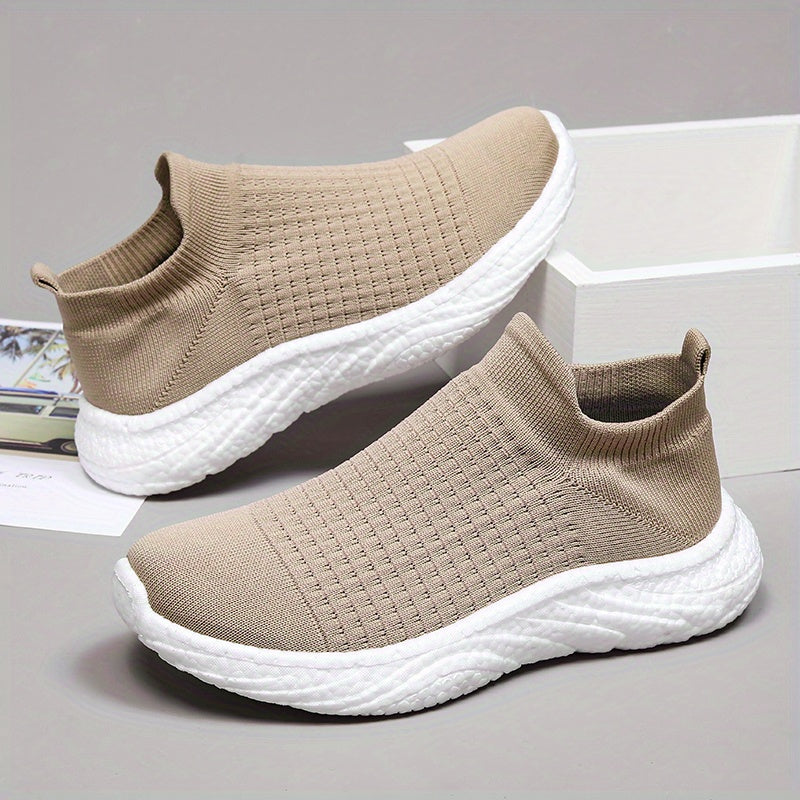 Men's Lightweight Slip On Casual Shoes For Traveling Jogging