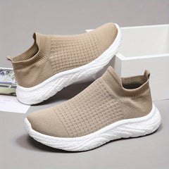 Men's Lightweight Slip On Casual Shoes For Traveling Jogging
