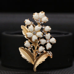 Matte Golden Shell Flower Brooch Sparkling Rhinestone Accents