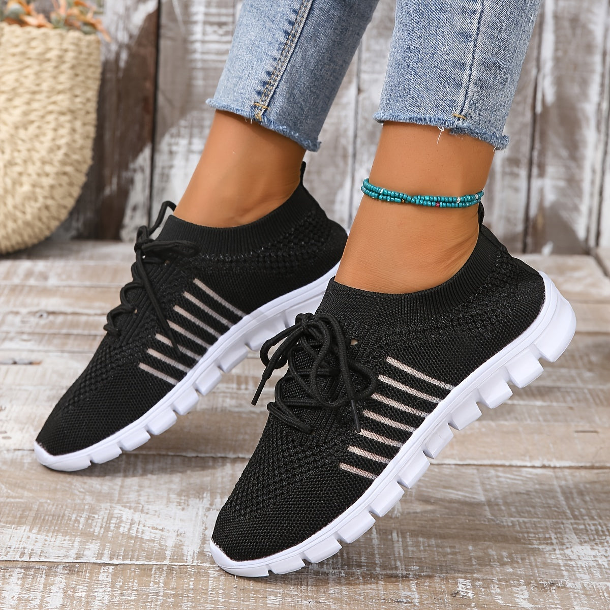 Mesh Breathable Woven Shoes Lace Up Walking Shoes