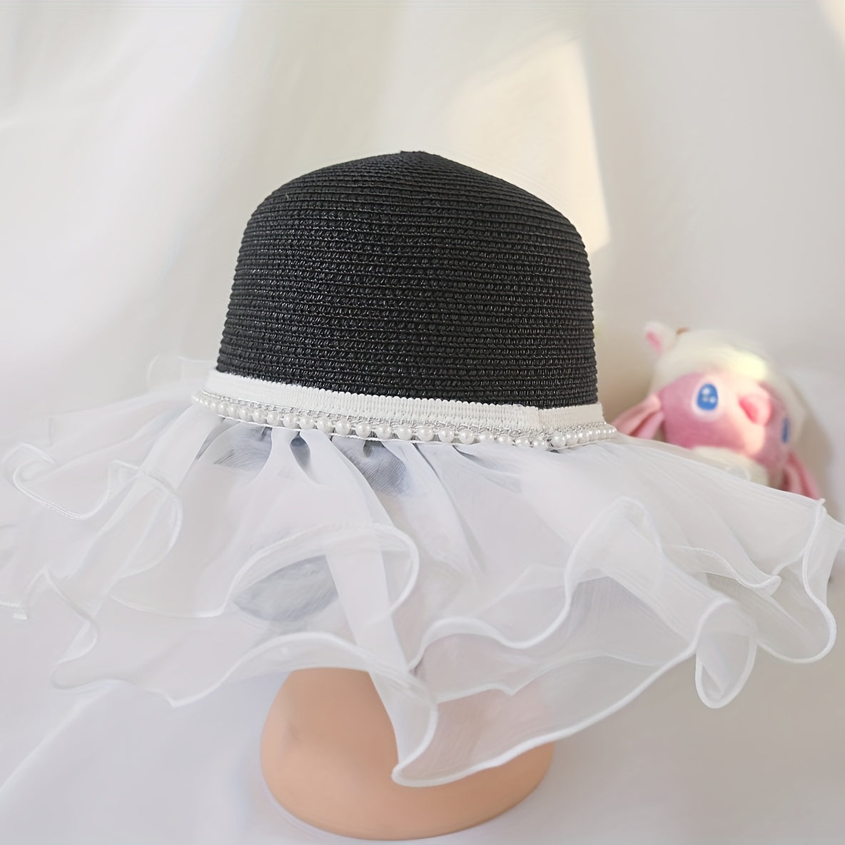 Pearl Decor Straw Sun Hat Ruffles Lace Mesh Beach Hat for Women