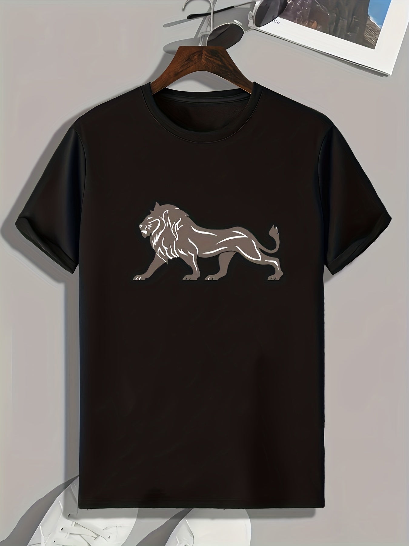 Lion Pattern Print Men's Sports T-shirt Graphic Tee