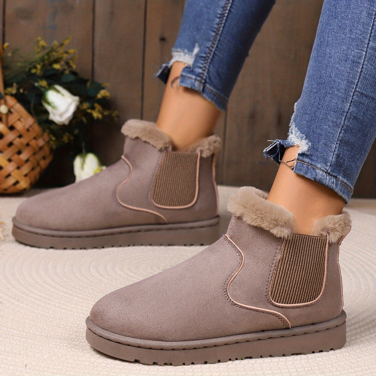 Women's Solid Snow Boots Slip On Round Toe Non slip High Top Velvet Warm Shoes