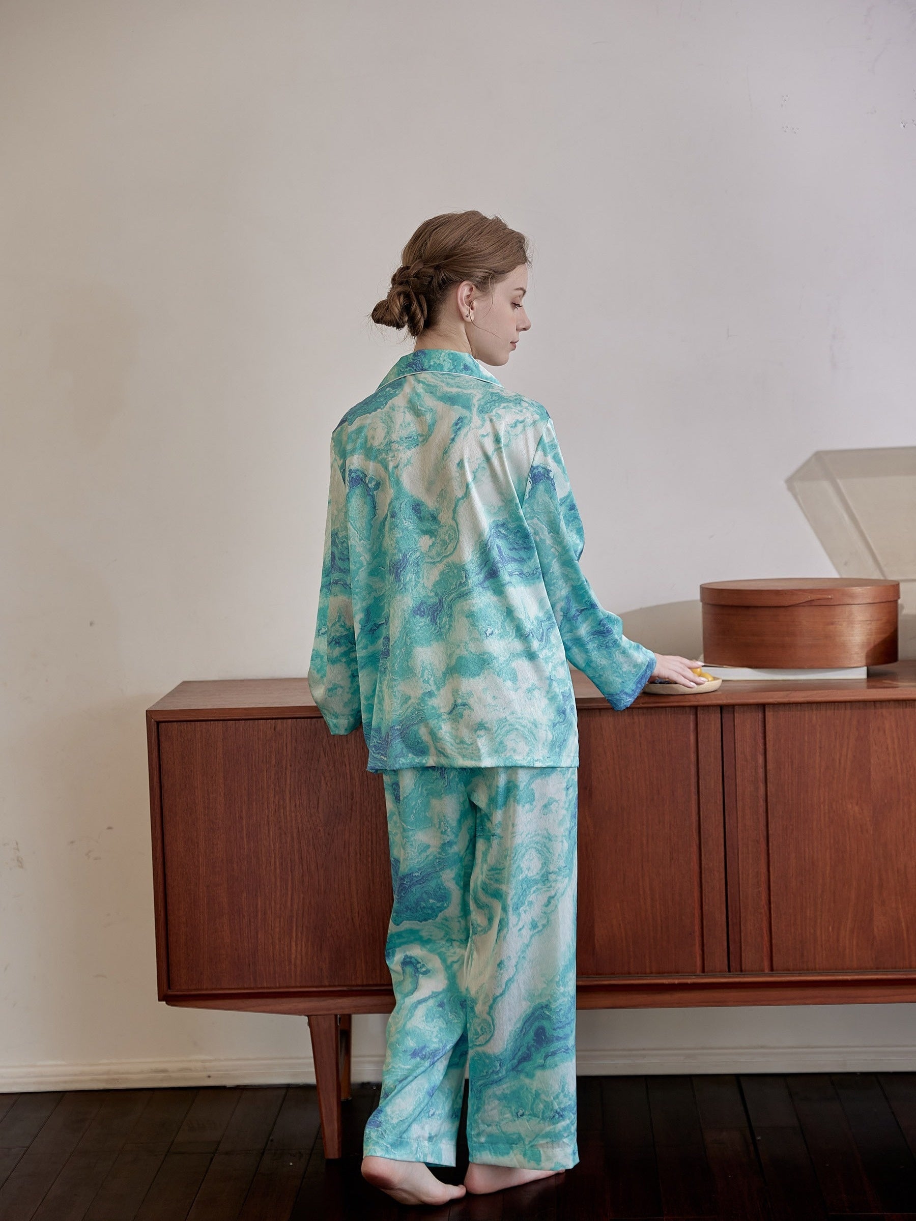 Wave Print Pajama Set Long Sleeve Top & Pants Women's Sleepwear