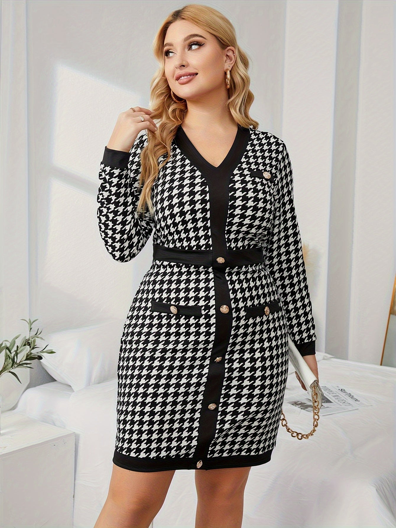 Houndstooth Print Long Sleeve V Neck Dress