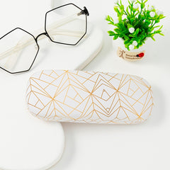 Solid Glasses Case for Women with Line Print