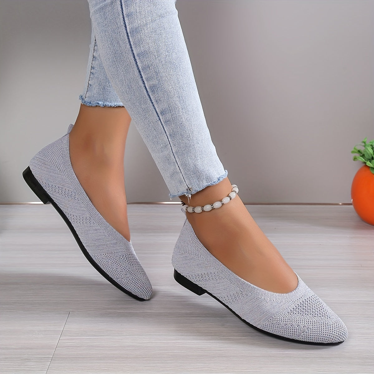Women's Breathable Slip On Walking Shoes Lightweight Flat Shoes