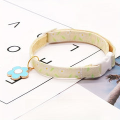 Pet Necklace Flower Pattern Pendant Cat Collar Adjustable Safety Collar