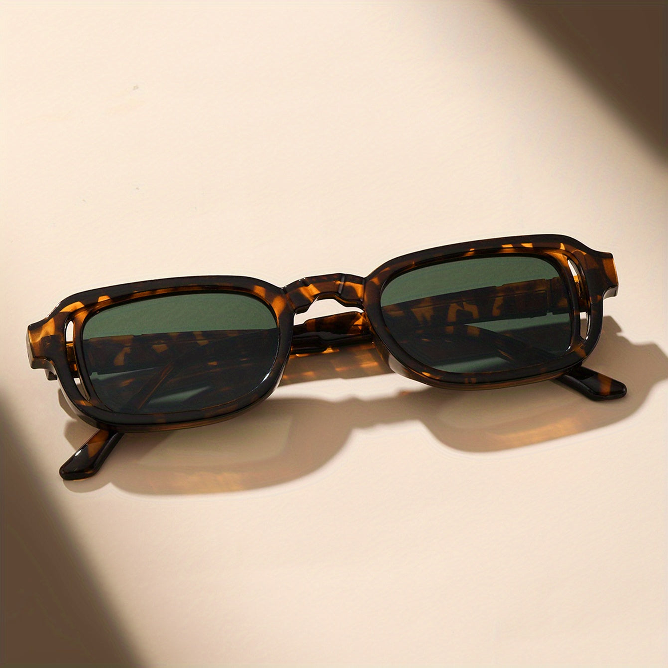 Vintage Square Frame Hollow Sunglasses UV400