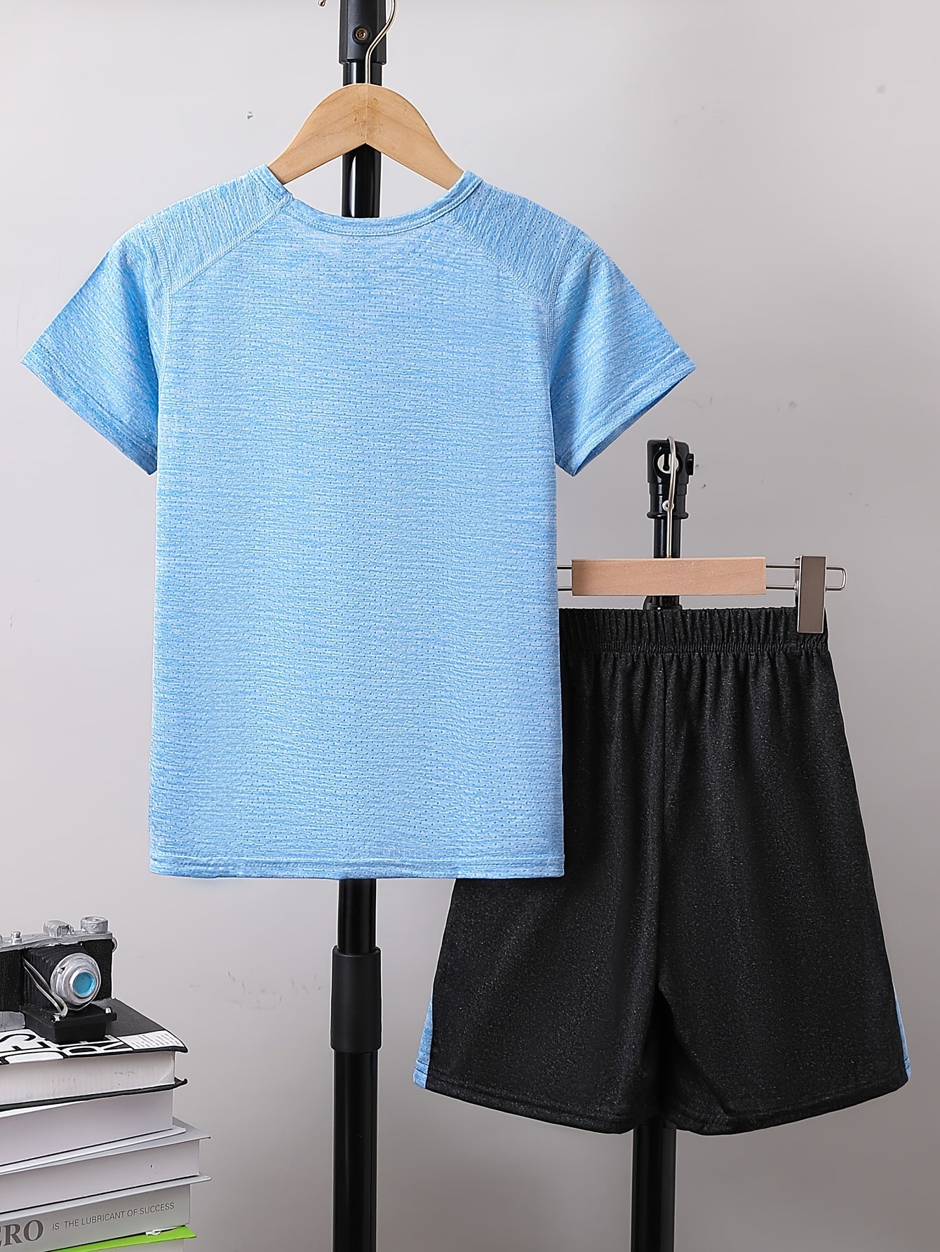 Boy's 2pcs Letter Print T shirt & Shorts Set Breathable Casual Outfits