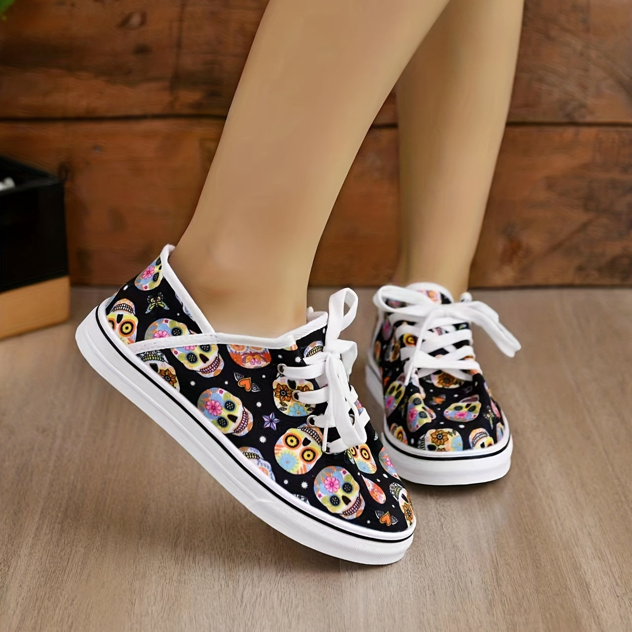 Skull Pattern Halloween Shoes Lace Up Low Round Toe Canvas Comfy Casual Shoes