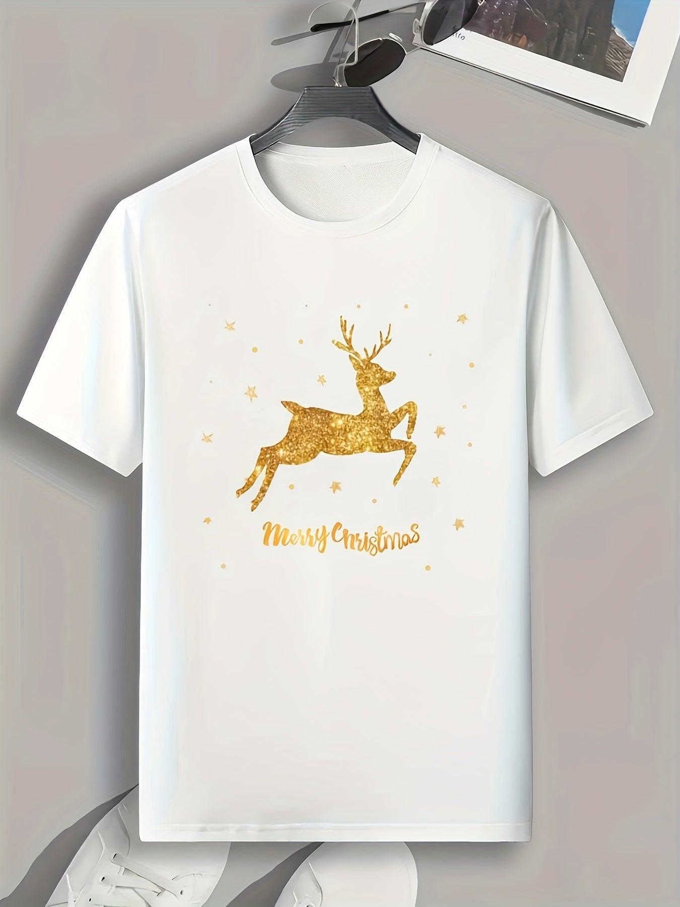 Christmas Deer Print Men's Graphic T-shirt for Summer