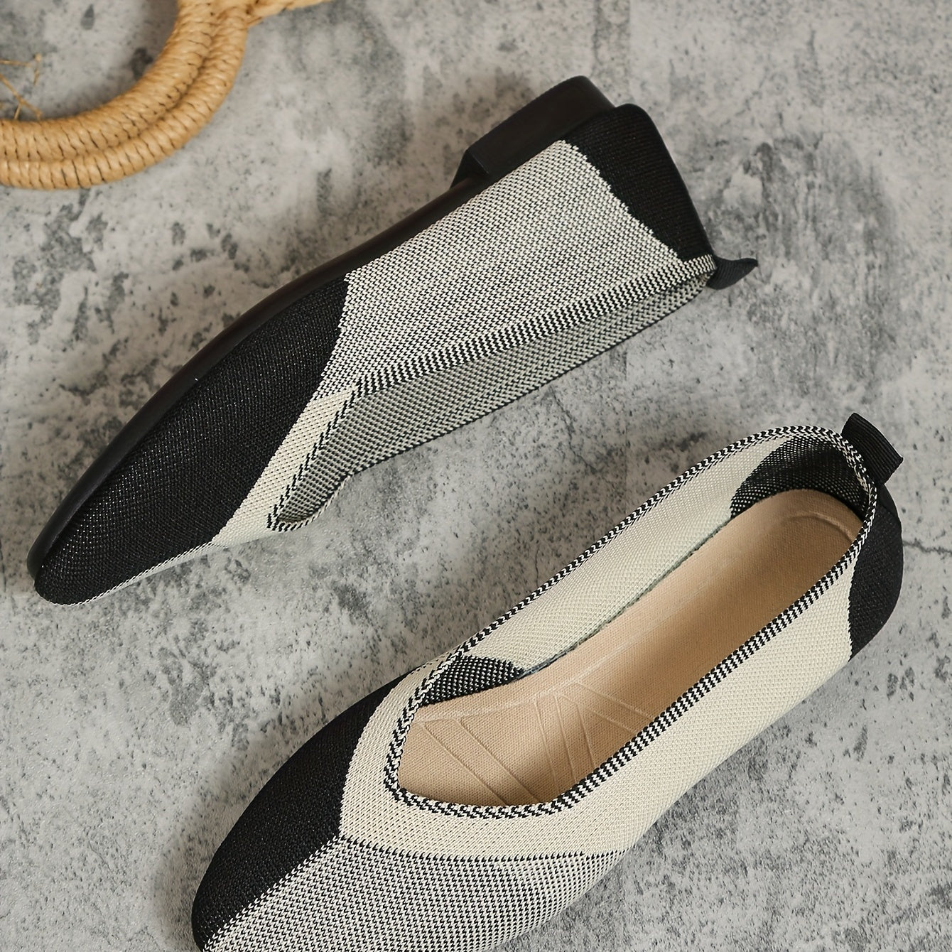 Women's Colorblock Knit Shoes Slip On Low Point Toe Flat Lightweight Shoes