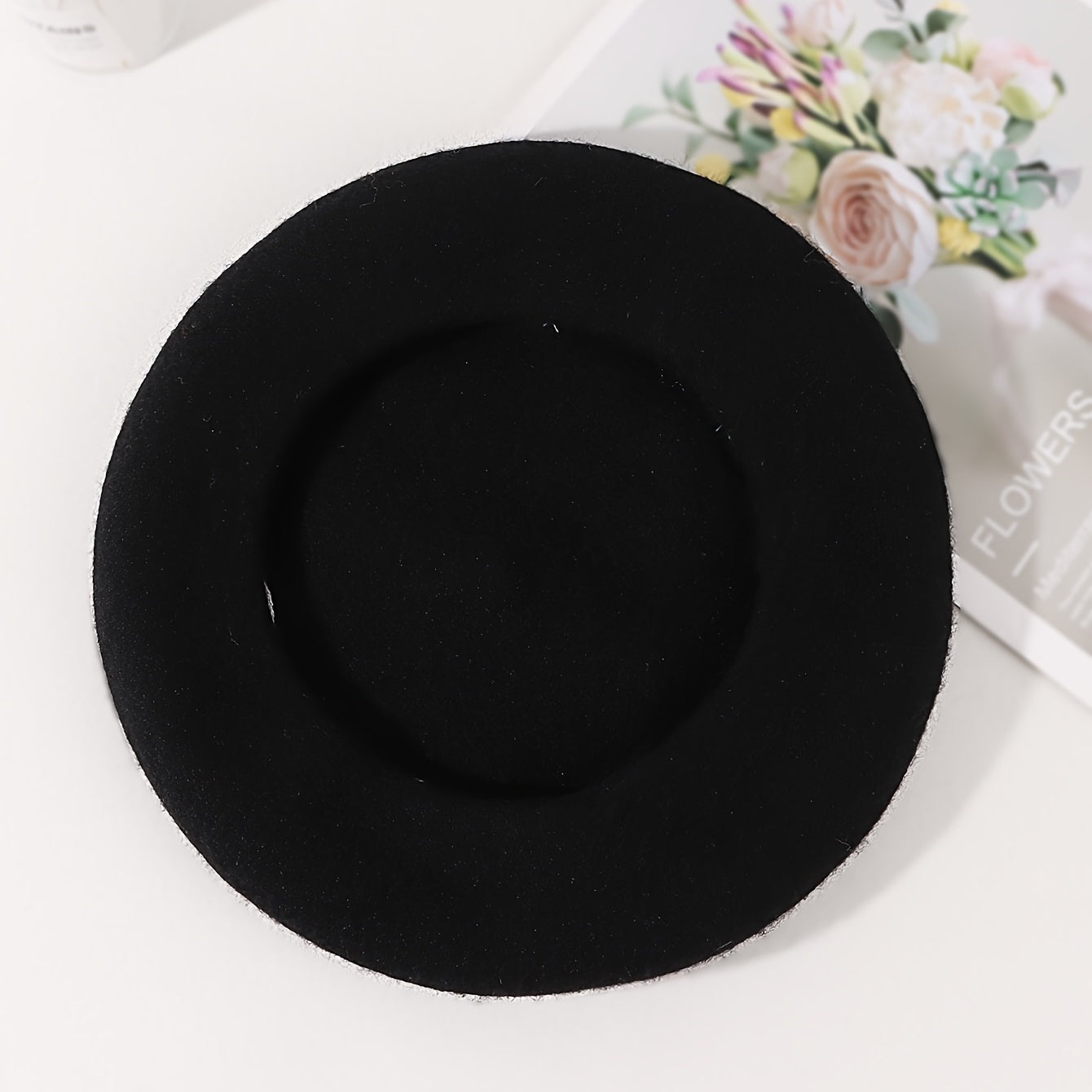 Ghost Embroidery Woolen Beret Women's Hat Painter Hat Winter Warm Beret Hat Cap