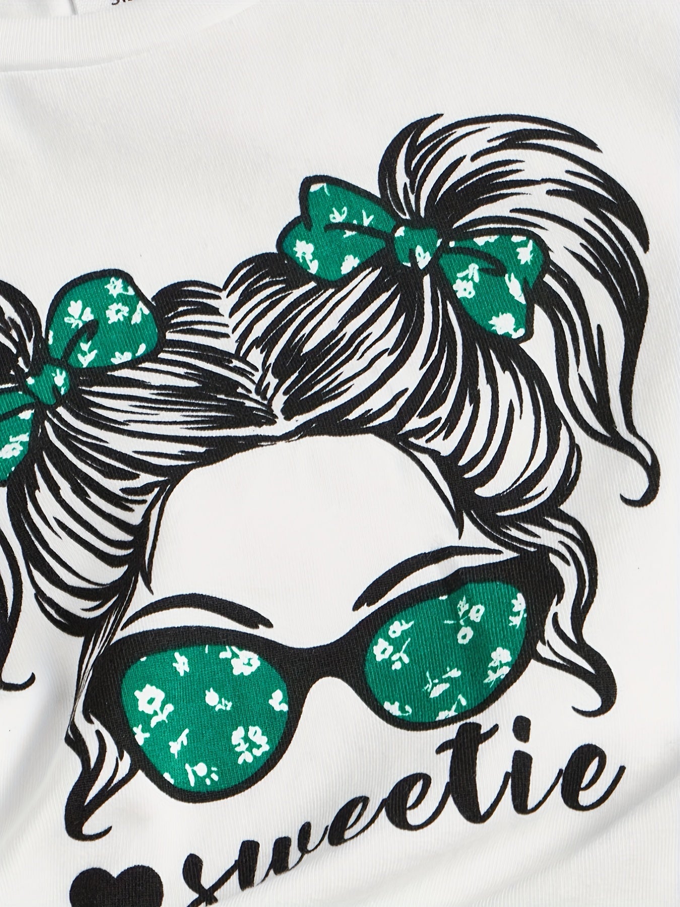 Girl's 2pcs T-shirt & Flared Pants Set Anime Sunglasses Girl SWEETIE Print