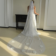 3D Floral Bridal Veil with Crystal Hair Comb
