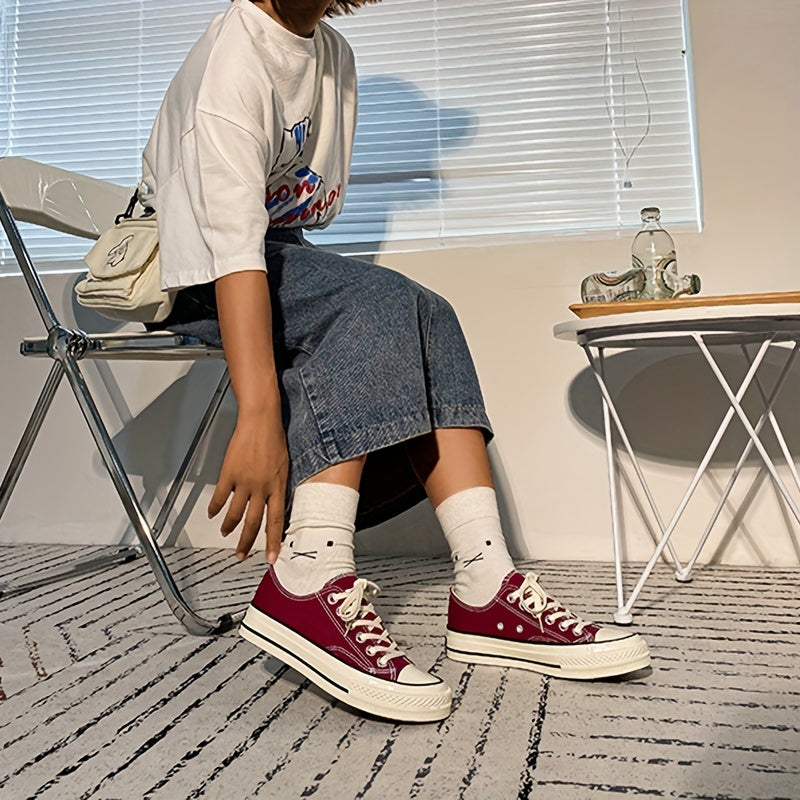 Women's Canvas Lace Up Sneakers Comfortable Low Top Shoes