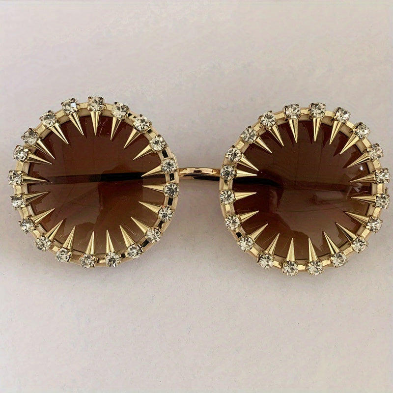 Round Rivet Decor Sunglasses Metal Hinge Glasses