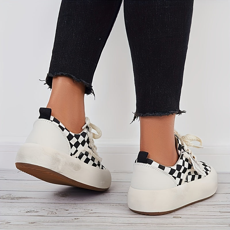 Women's Plaid Pattern Skate Shoes Lace Up Platform Sneakers