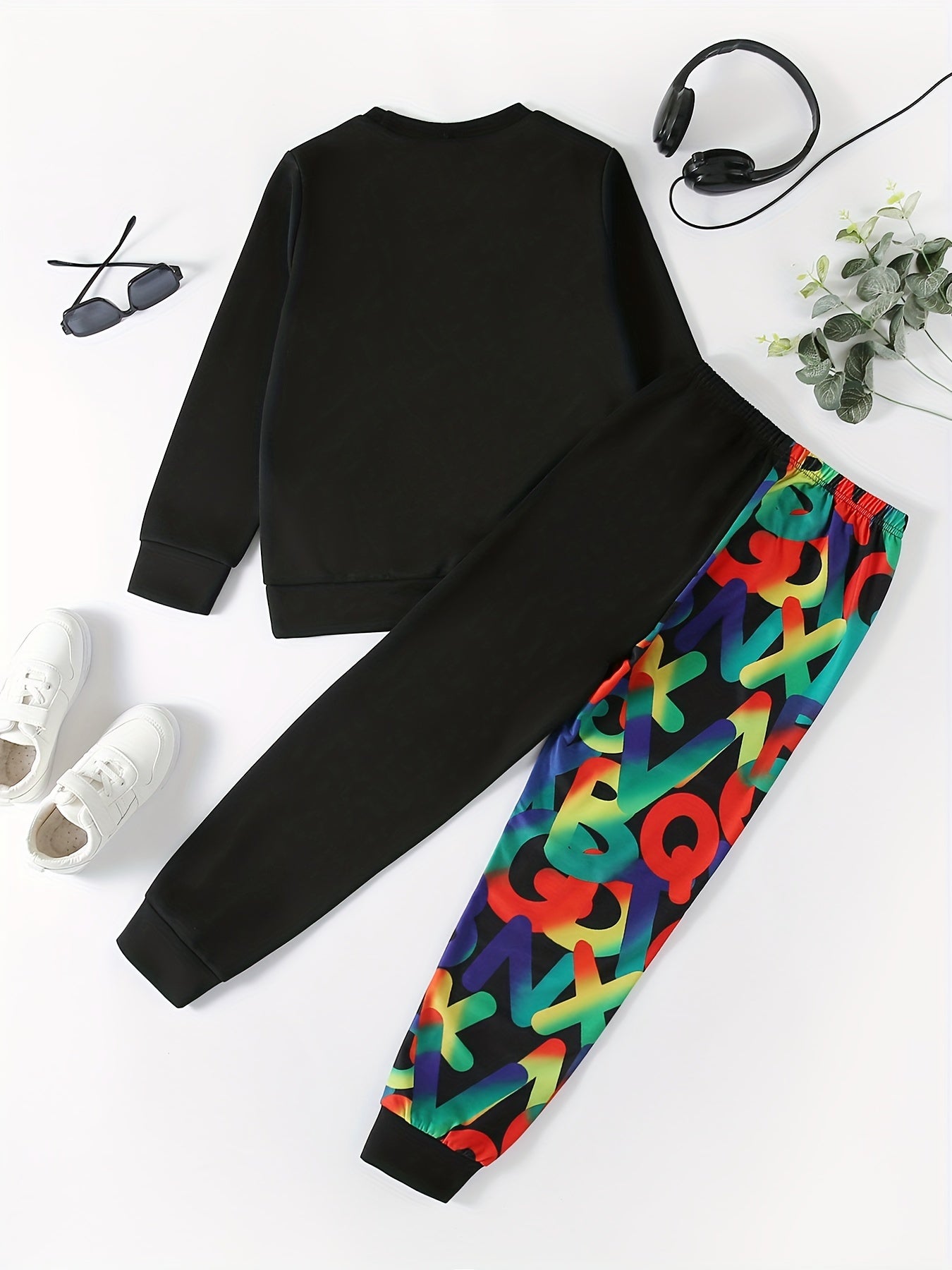 Boy's 2pcs Cartoon Letter Camo Sweatshirt & Sweatpants Set