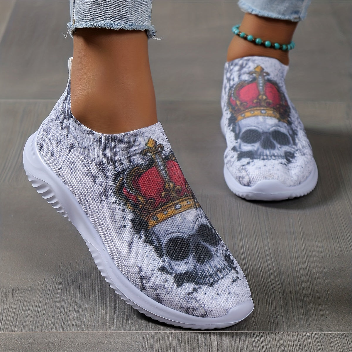 Women's Skull Pattern Slip On Sneakers Lightweight Shoes Halloween Shoes