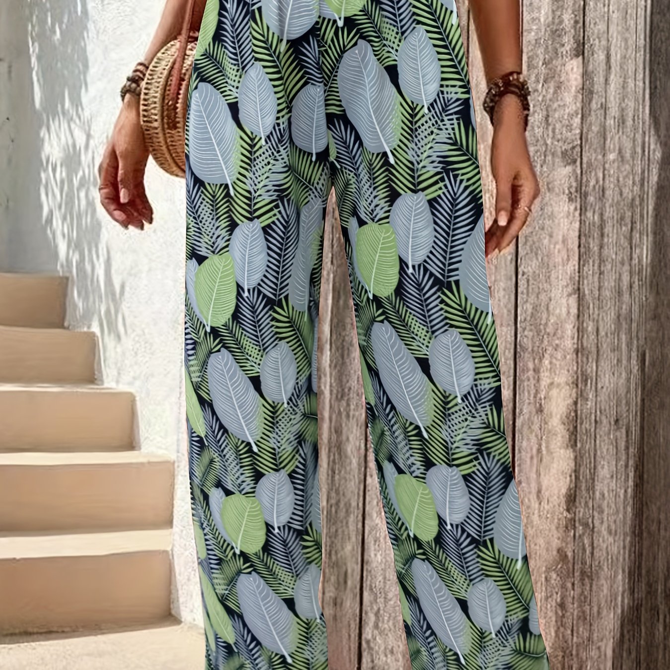 Women's Plus Tropical Print Shirred Waist High Rise Loose Fit Trousers