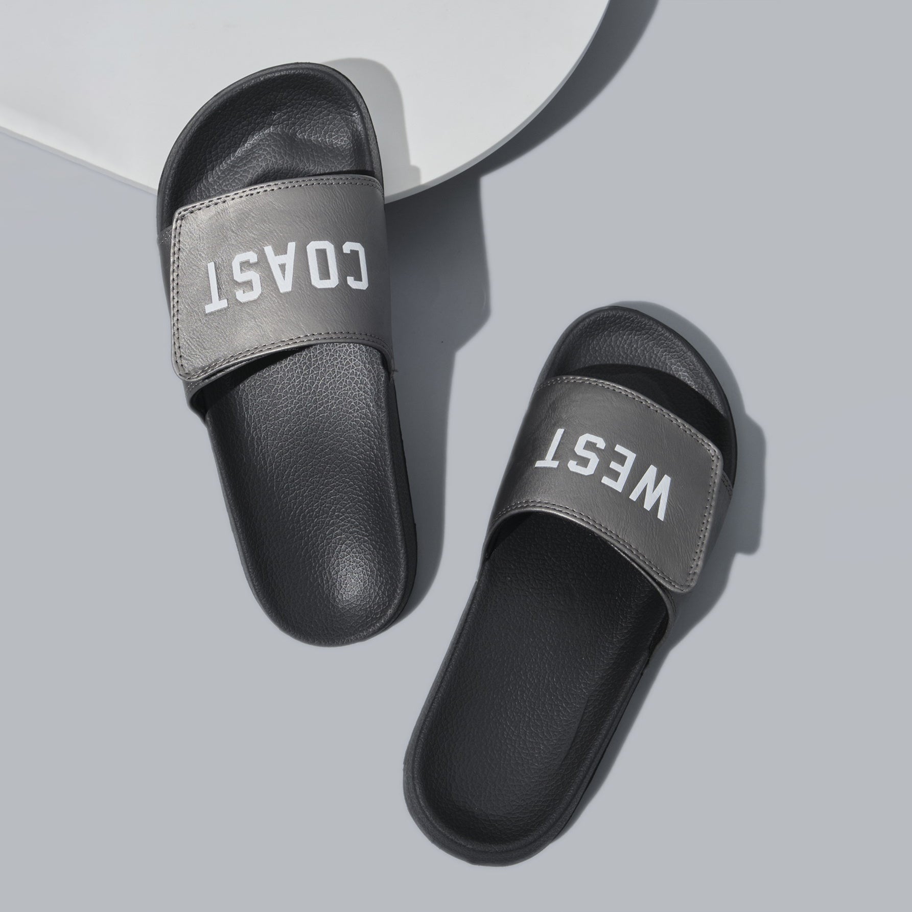 Men's Hook And Loop Fastener Slides Casual Non Slip Slippers