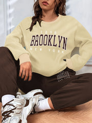 Casual Outfit: Letter Print Sweatshirt & Joggers Set