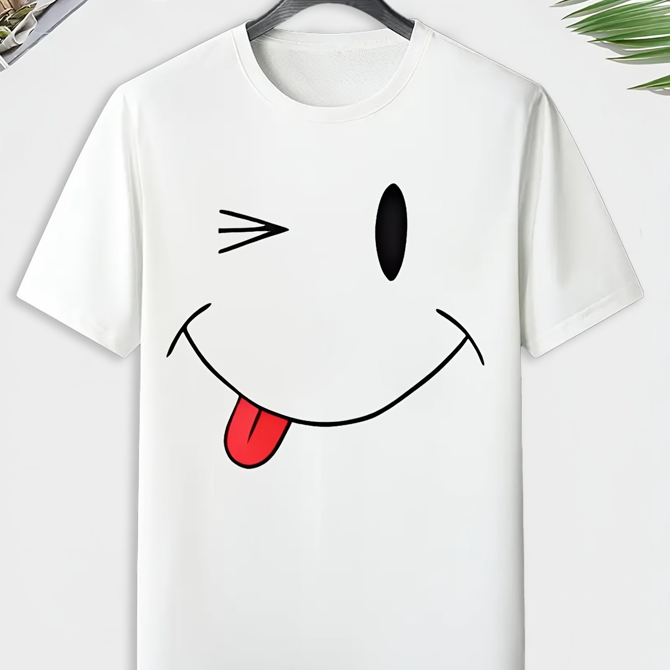 Men's Smile Print T shirt Active Comfy Slightly Stretch Crew Neck Tee