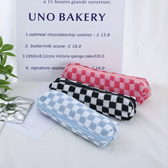 Checkerboard Knitted Cosmetic Bag Contrast Woolen Plaid Large Capacity Storage